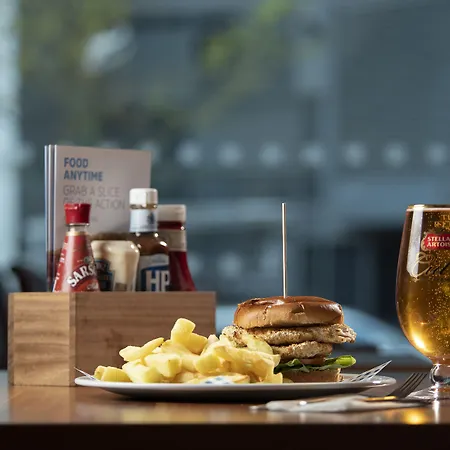 酒店 利兹市中心智选假日酒店