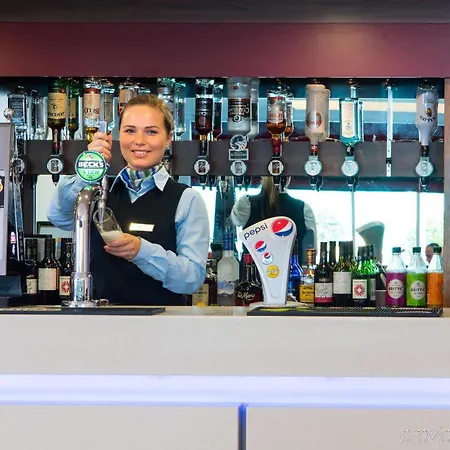 酒店 利兹市中心智选假日酒店 3*