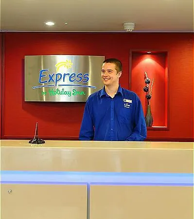 Express Centre By Ihg