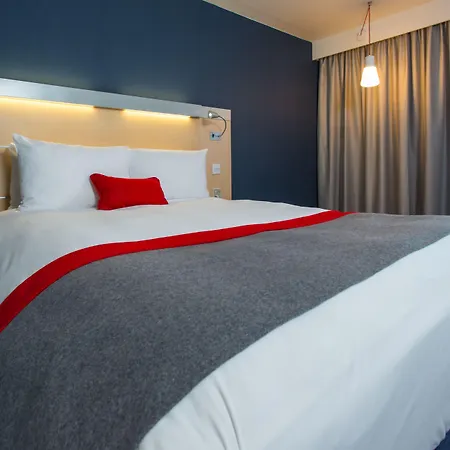 Express Centre By Ihg Лидс