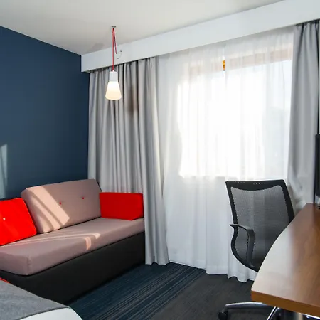 Express Centre By Ihg 3* Лидс