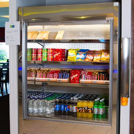 Express Centre By Ihg Отель 3*