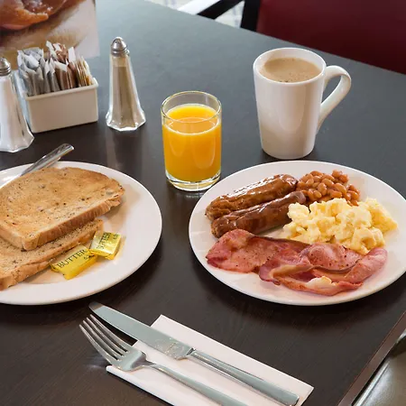 هوليداي إن إكسبرس سيتي سنتر فندق