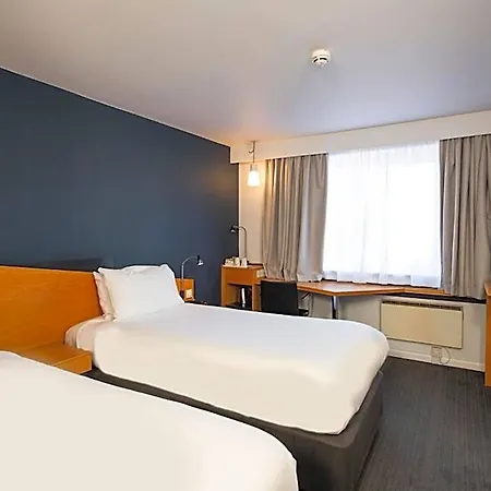 Express Centre By Ihg