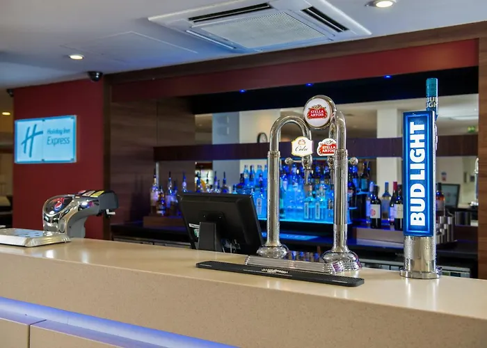 Готель Express Centre By Ihg Лідс