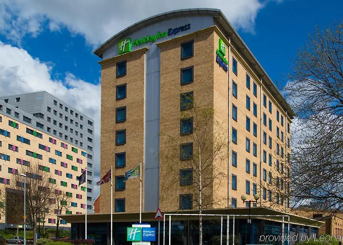 Готель Express Centre By Ihg 3*