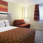 Express Centre By Ihg 3*