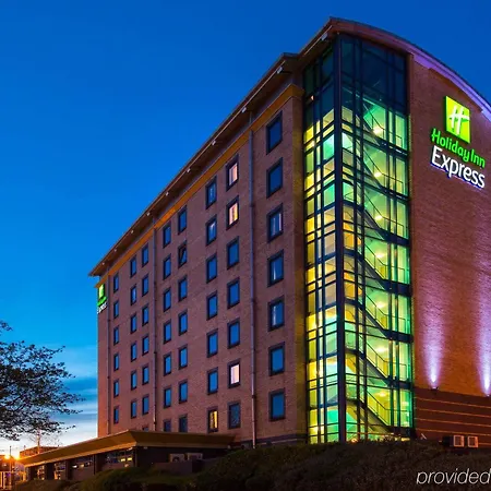 利兹市中心智选假日酒店 3*