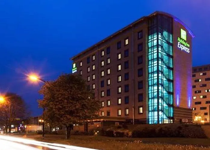 Hotel Express Centre By Ihg