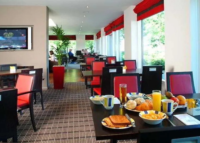 Express Centre By Ihg Hotel Leeds (West Yorkshire)